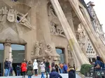 Ontdek wie de Catalaanse architect Antoni Gaudí was, wat hij in Barcelona en de rest van Spanje ontworpen heeft en waarom zijn werken zo bijzonder zijn.