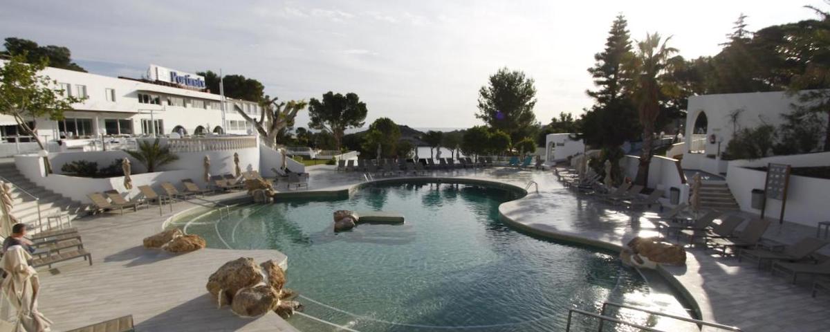 Een kindvriendelijk all-inclusive hotel op Ibiza