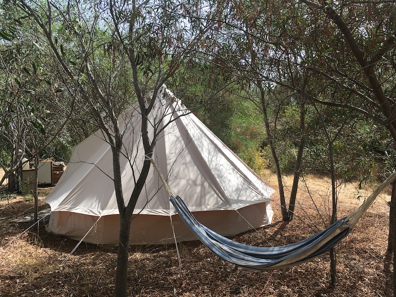 Belltent op Finca Fahala Bohamian Style Glamping in Andalusië
