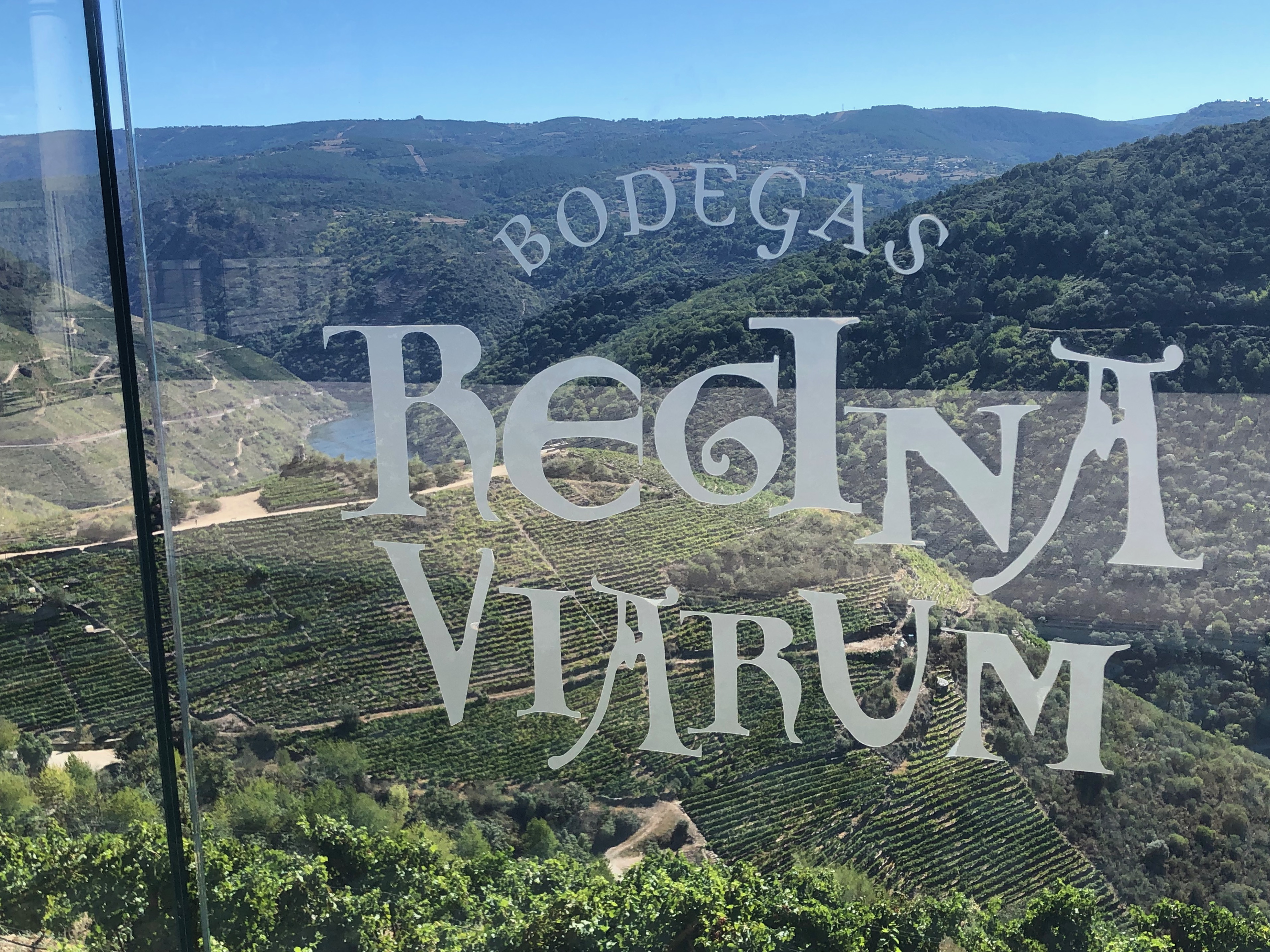Wijnhuis Bodegas Regina Viarum in de Ribeira Sacra (Galicië)