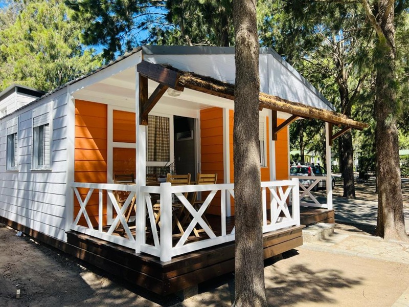 Bungalow op camping Paloma