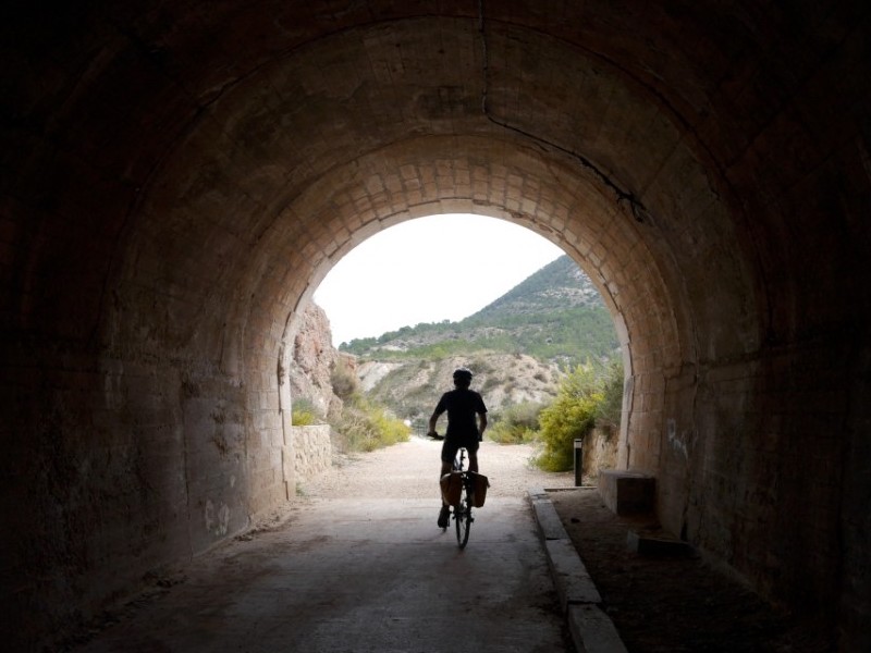 Fietsen in de Serra de Maigmò in het achterland van de Costa Blanca (Alicante)