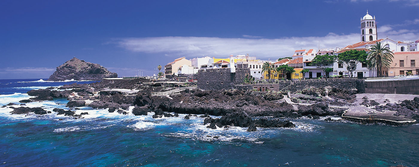 Garachico (Noord-Tenerife) gezien vanaf de zee