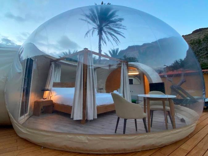 Luxe kamperen in de bubbelen van Bahía de Avalos op Canarisch eiland La Gomera