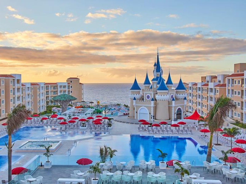 All-inclusive kinderhotel Bahia Principe Fantasia op Tenerife