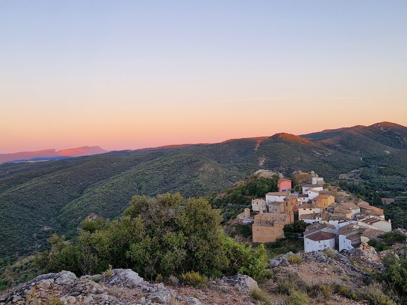 Bergdorp Juseú - uitvalsbasis voor groepswandelreis Spaanse Pyreneeën