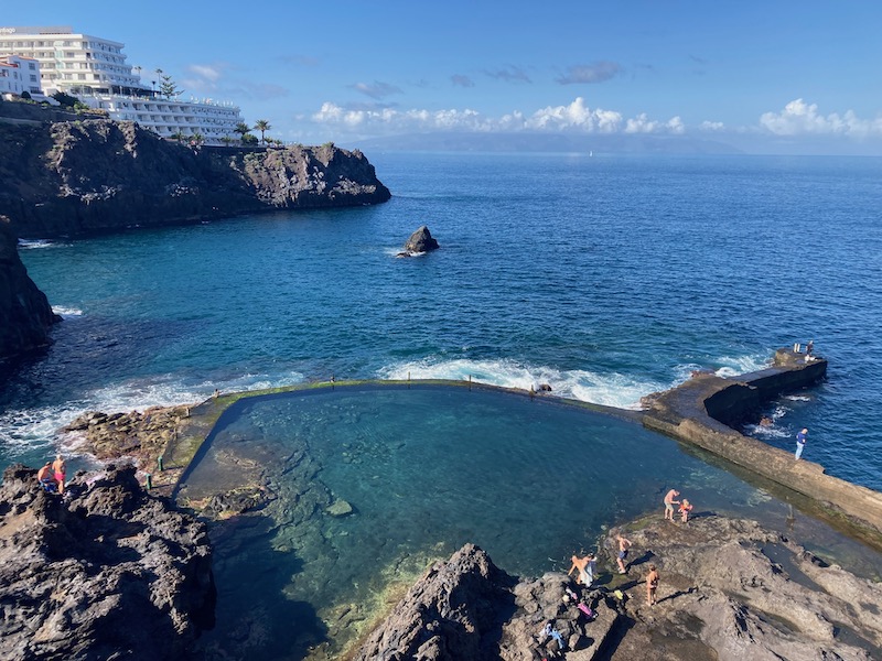 Natuurlijke zwembaden bij Los Gigantes op Tenerife