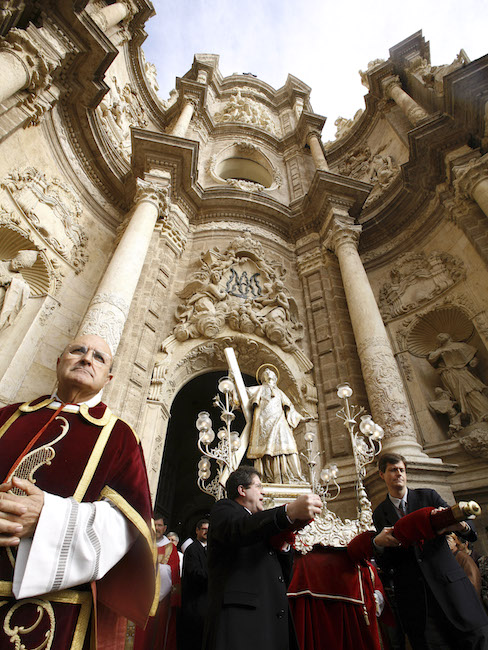 Processie ter ere van San Vicente Mártir in Valencia (Spanje)