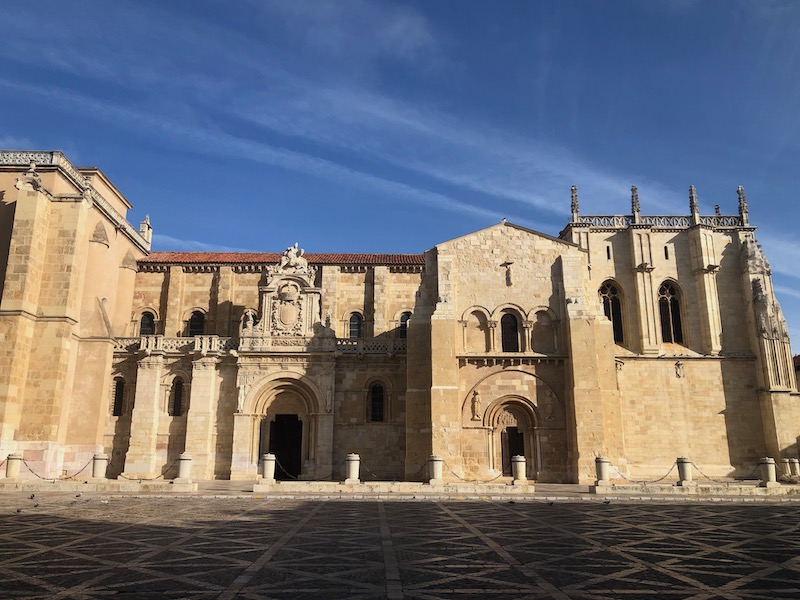 Real Colegiata de San Isidoro in León (Midden-Spanje)