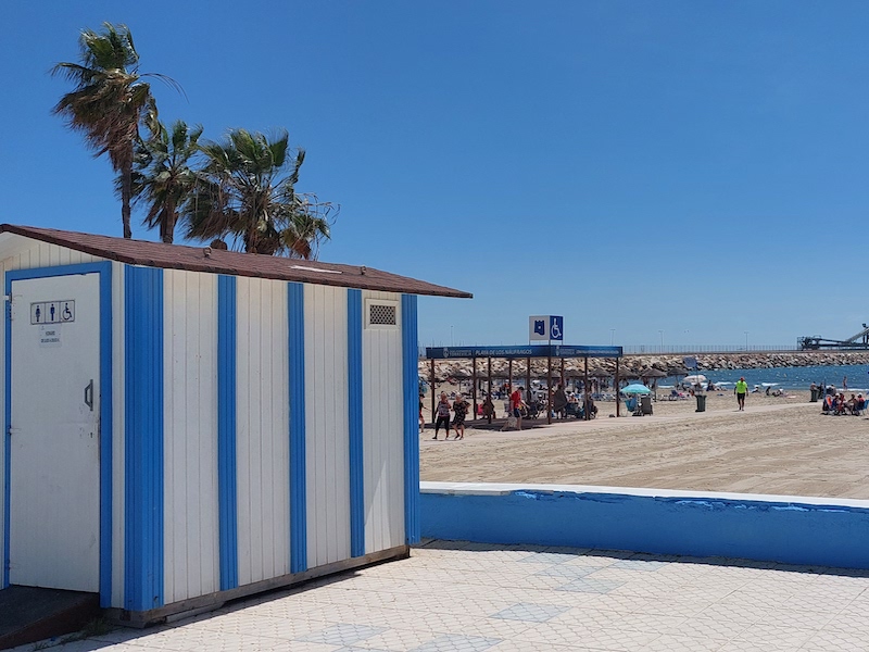 Rolstoelvriendelijke stranden in en rond Torrevieja (Costa Blanca)