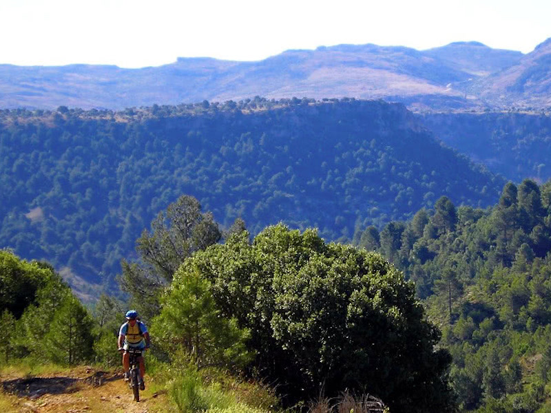 De TransAndalus MTB-route verbindt de mooiste natuurgebieden in Andalusië met elkaar