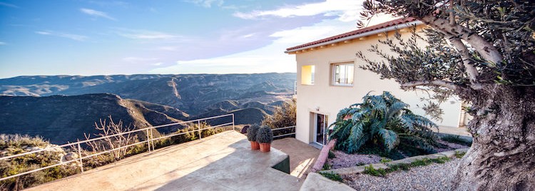 vakantiehuis-casa-lo-es-valencia-750x268.jpg