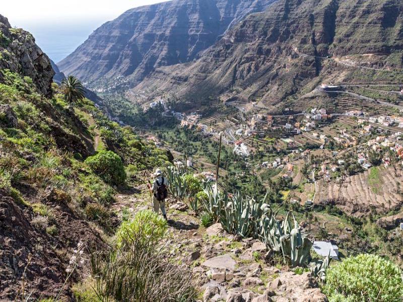 Wandelen in de Valle Gran Rey aan de westkust van Canarisch eiland La Gomera