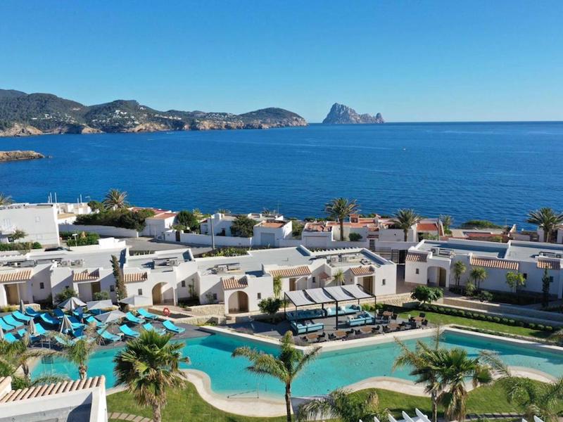 Het luxe hotel 7Pine Resort Ibiza