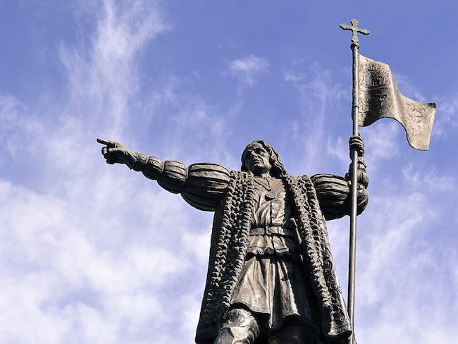 Het beeld van Columbus op de Plaza de las Monjas in Huelva