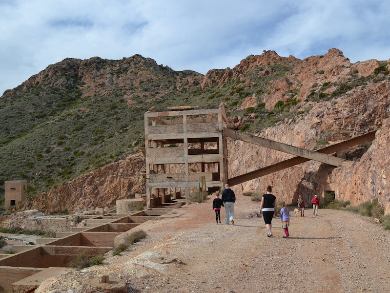 De oude goudmijn van Rodalquilar in natuurgebied Cabo de Gata (Almería, Andalusië)