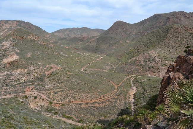 De Rodalquilar vallei in natuurgebied Cabo de Gata (provincie Almería)