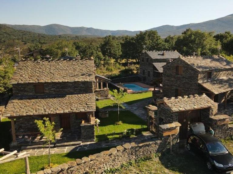 Appartementen Refugios del Valle Negro in Campillo de Ranas (Zwarte dorpen van Guadalajara)