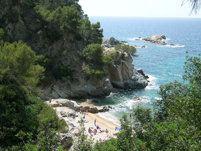 Een inham van de Costa Brava in Catalonië