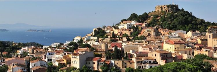 Begur aan de Costa Brava in Catalonië