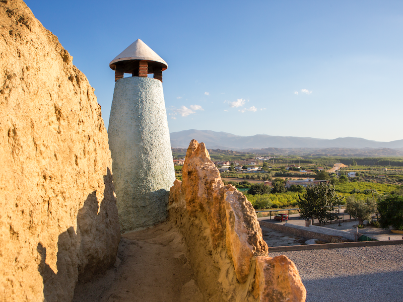 Uitzicht vanaf Cuevas la Granja in Benalúa (Granada, Andalusië)