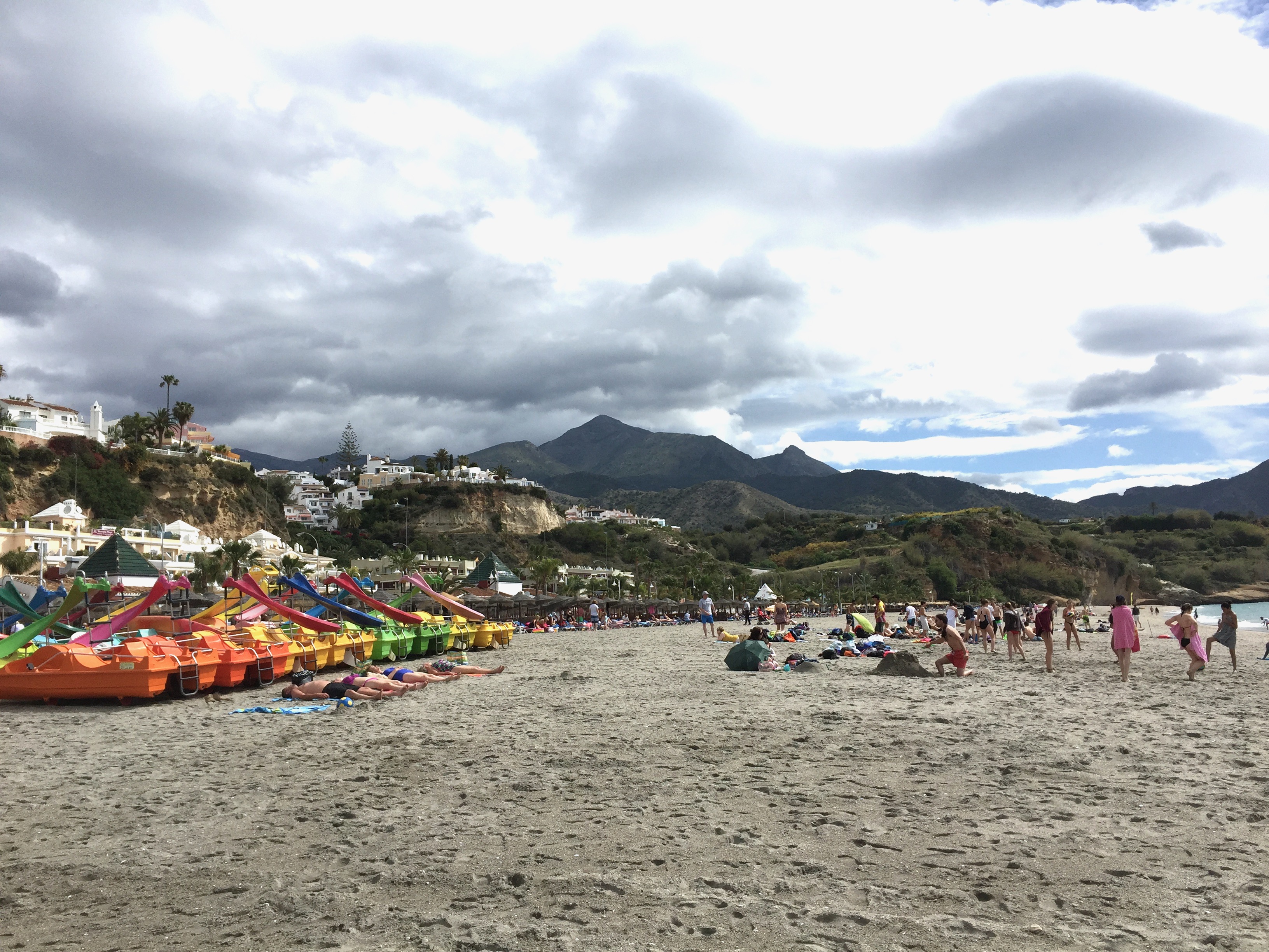 Waterfietsen op het strand van Burriana (Nerja)