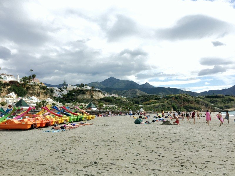Waterfietsen op het strand van Burriana (Nerja)