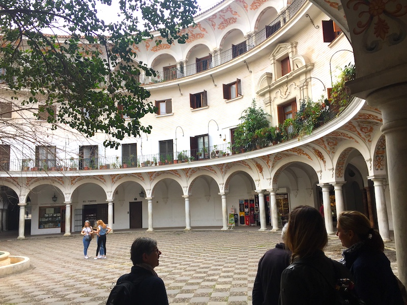 Het onbekende Cabildo plein in Sevilla