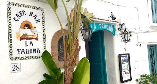 Café restaurant la Tahona boven in het witte bergdorp Frigiliana