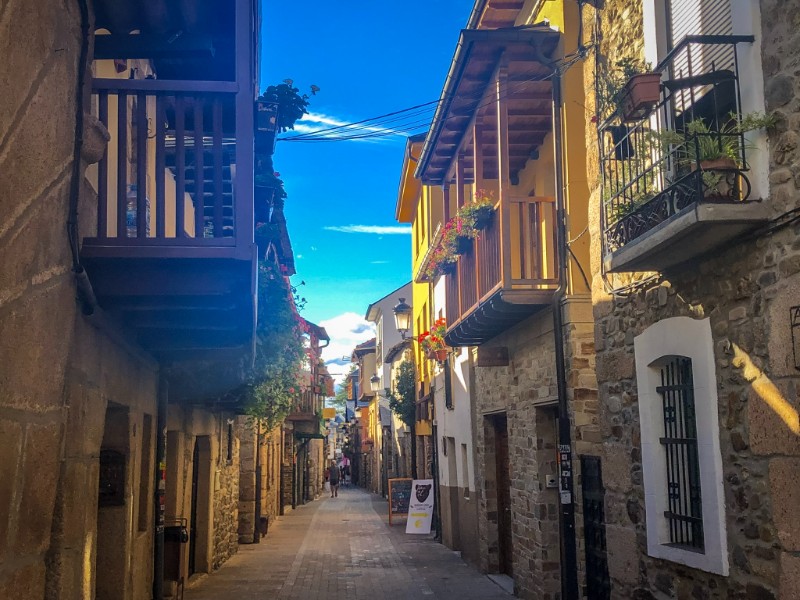 De Calle Real in Molinaseca