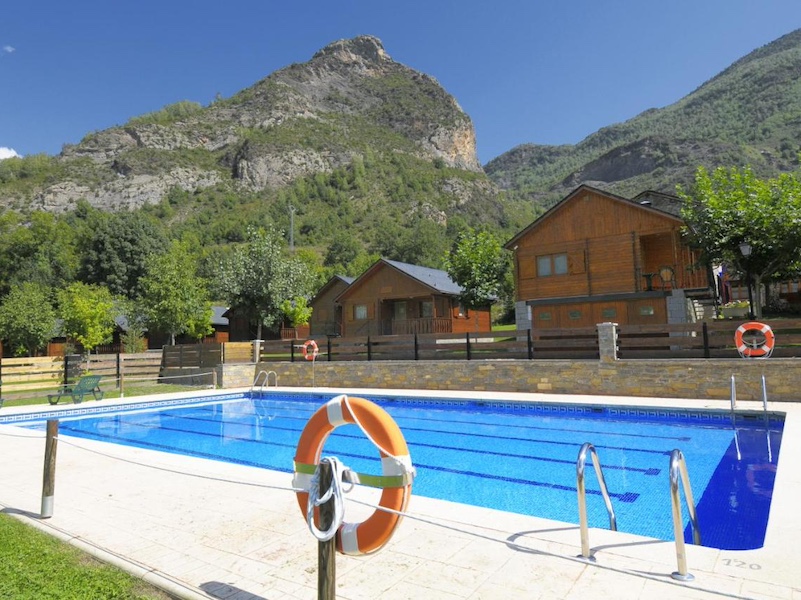 Camping Borda d'Arnaldet  in de Benasque vallei (Pyreneeën van Aragon)