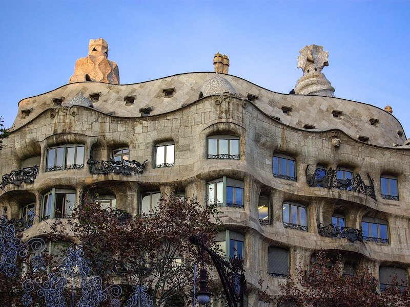 Gaudí's Casa Milà aan de Passeig de Gracia in Barcelona