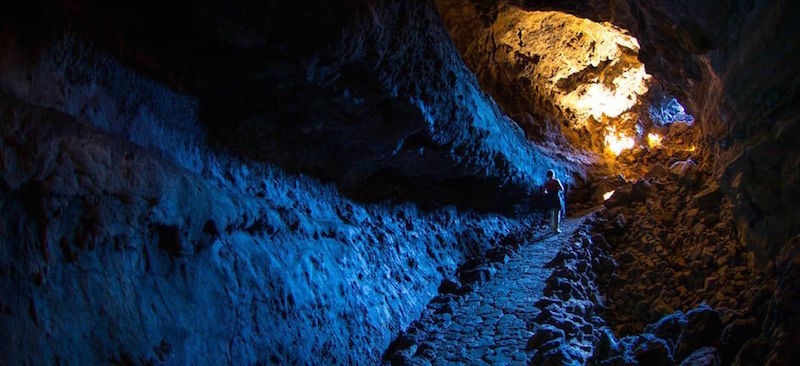 Cueva de los Verdes op Spaanse eiland Lanzarote, deel van de grootste lava tunnel ter wereld