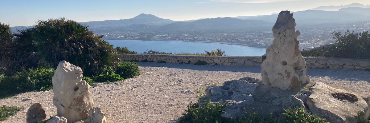 Dénia (Costa Blanca) gezien vanaf Cap de San Antoní