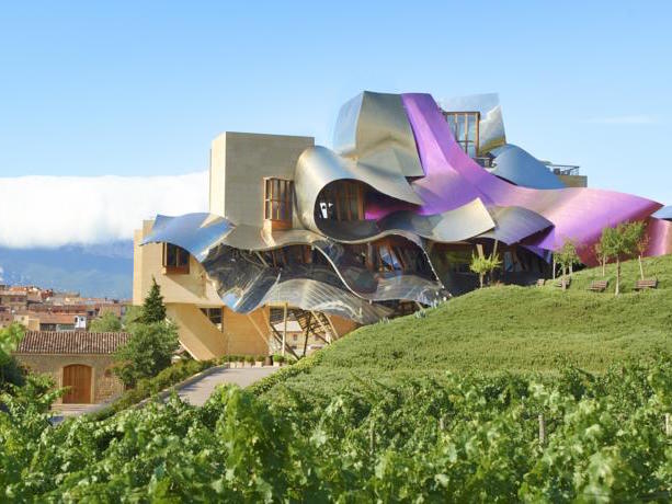 Design wijnhotel Marques de Riscal in de Rioja Alavesa wijnstreek (Baskenland)