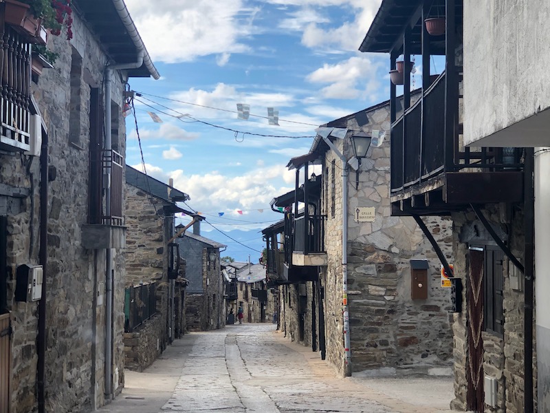 El Acebo de San Miguel aan de Camino Francés (provincie León)