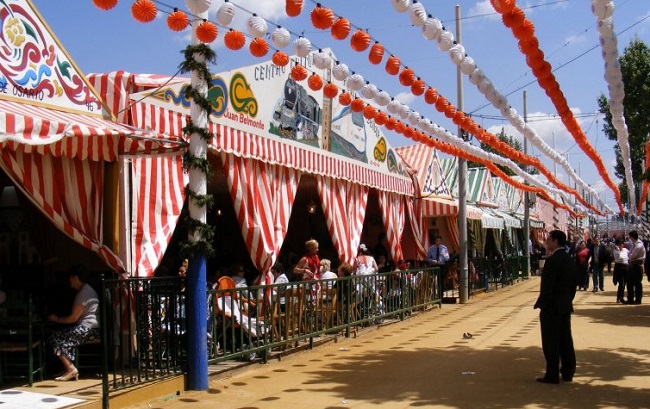 Het feestterrein van de Feria de Abril in Sevilla (Zuid Spanje)