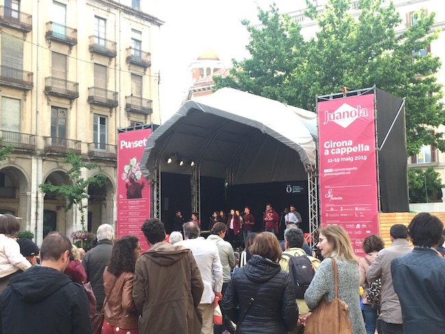 A Capella optreden tijdens bloemenfestival Girona
