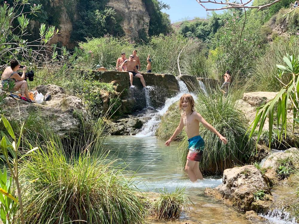 Waterpret in de Sellent rivier bij Anna (Valencia)