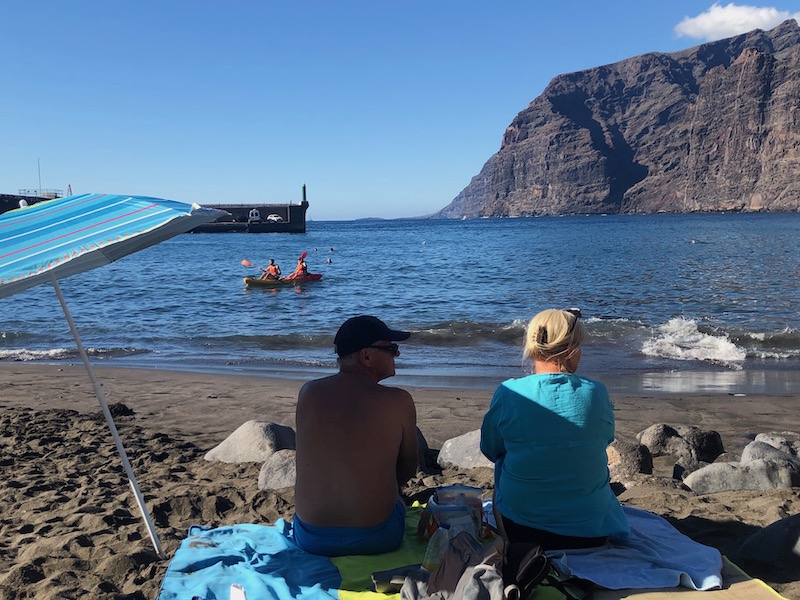 Los Guíos strand in Los Gigantes