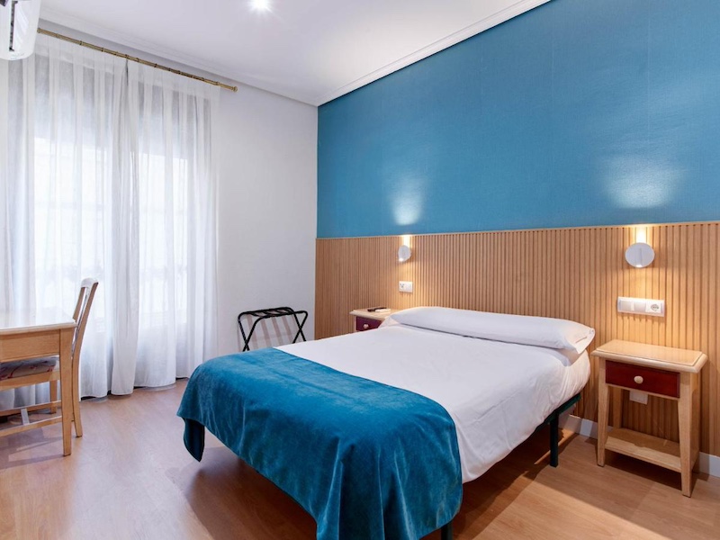 Hostal Bianco in Las Letras wijk in Madrid