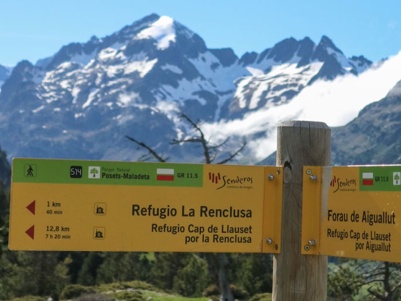 Huttentocht in Spaanse Pyreneeën  rond hoogste pieken