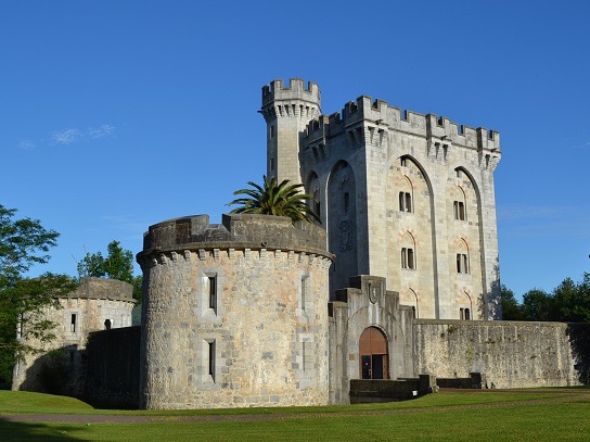 Kasteel hotel Arteaga in natuurgebied Urdaibai (Baskenland)