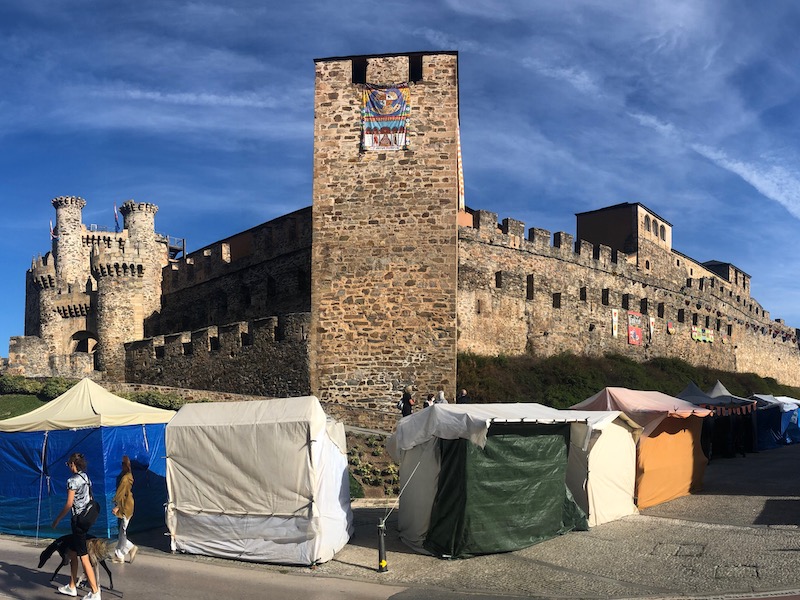 Kasteel van Ponferrada (León, Midden-Spanje)