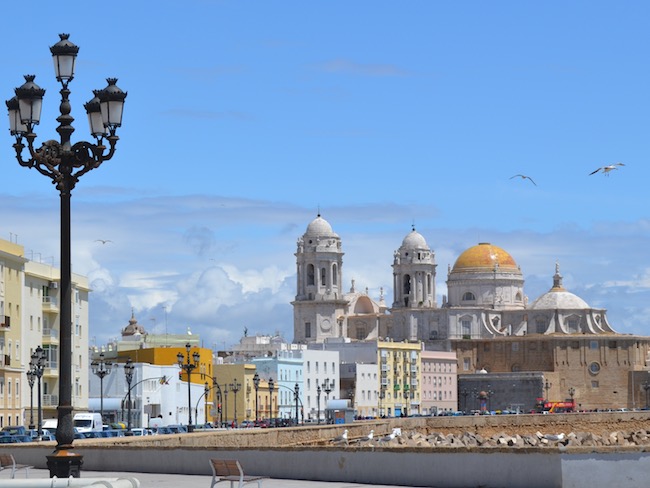 Santa Cruz kathedraal in Cádiz (Andalusië)