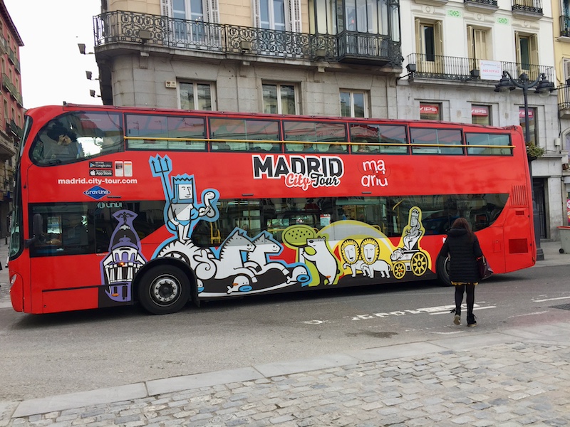 Toeristenbus in Madrid