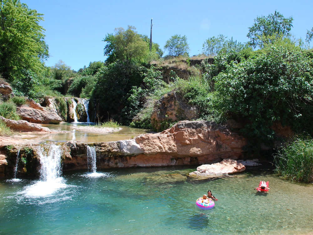 Zwemmen bij Font de Rabosa in de Matarraña streek in Teruel