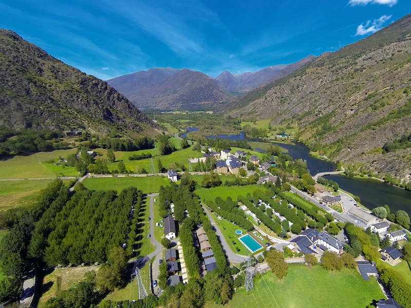 Nou camping in de Pyreneeën van Catalonië - een van de vele ACSI campings in Spanje