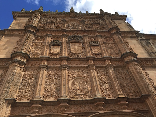 Kikker in gevel van Spanje's oudste universiteit in Salamanca