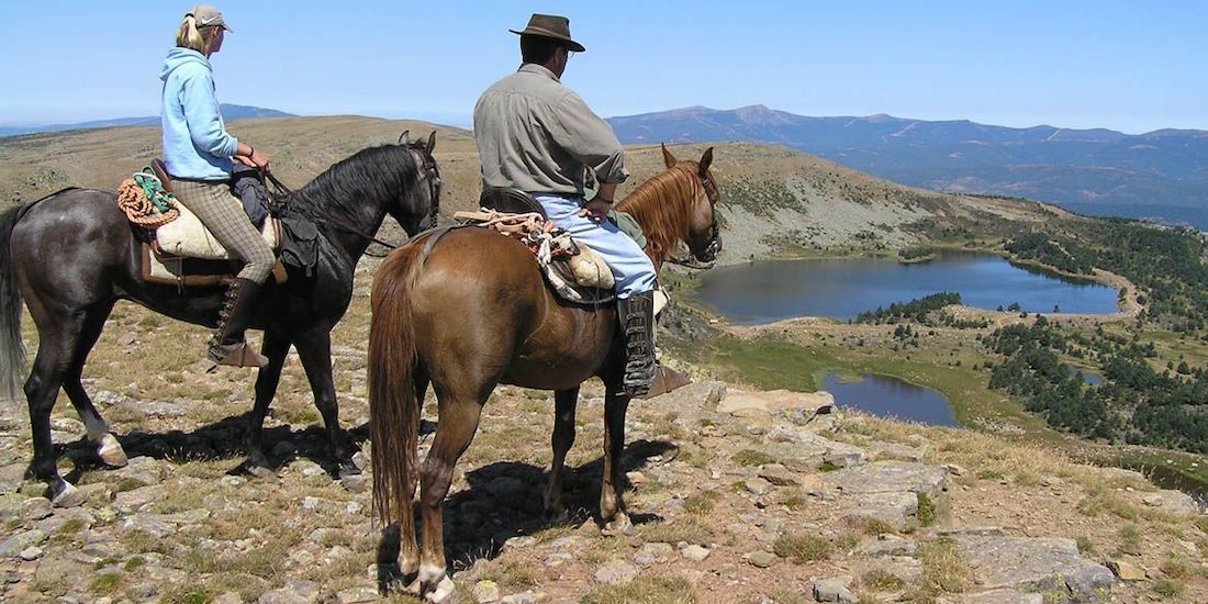 Paardrijvakantie in Spanje (Sierra de Demanda, camping Covarrubias)